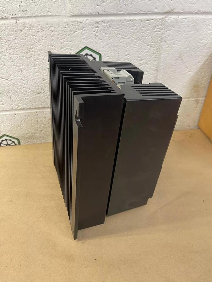 Used Allen-Bradley 150-A35NB Smart Motor Controller SMC-2, 380-480V, 3 Phase, 50/60Hz