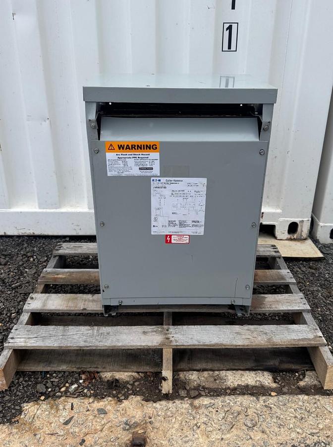 Used Eaton/ Cutler Hammer V48M22T45 Dry Type Distribution Transformer Ser B, 45kVA