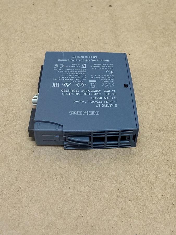 Used Siemens 6ES7 132-6BF01-0BA0 Output Module