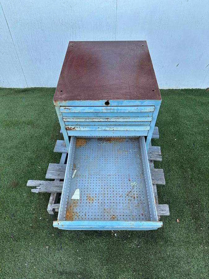 Used Industrial Storage Cabinet 6 Drawer, W:22.5”, D:26.5”, H:33.5”