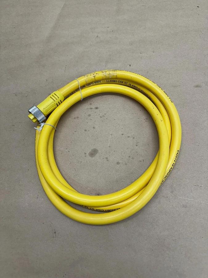 Used Woodhead Connectivity 105000A01F0601 Cordset, 600V, 8 A