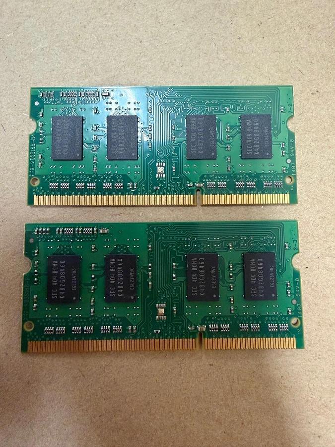 Used Micron DDR3 Memory Chip - Lot of 2