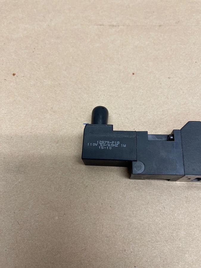 Used Norgren V14R517A-E318A Solenoid Valve, 1.8-10 Bar, 50/60 Hz, 5-50 C