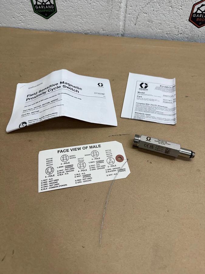 Used Graco 557746 Proximity Switch, 5- Pin Male *NEW*