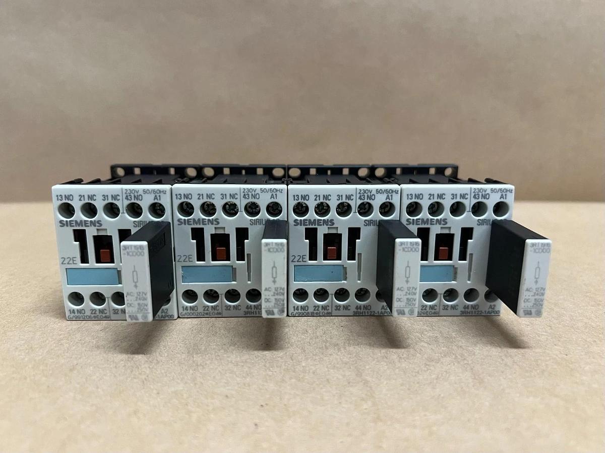 Used Siemens 3RH1122-1AP00 Contactor w/ 3RT1916 Surge Suppressor - Lot of 4