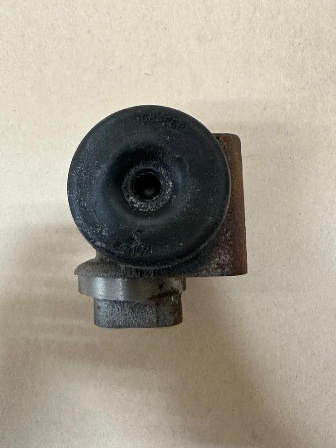 Used CAT MCF00215 Wheel Cylinder Assembly