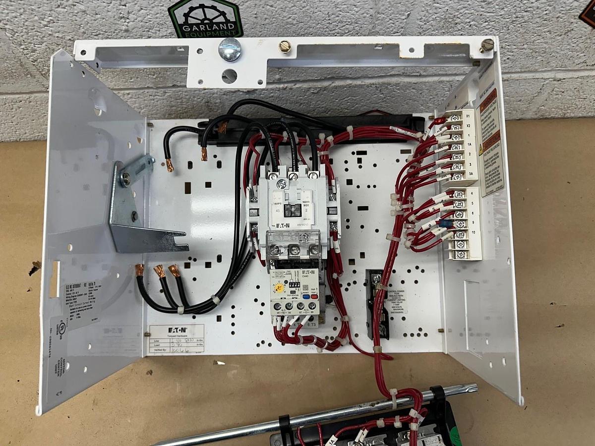 Eaton SAT0889847 MCC Bucket w/ C440 Relay & AN19GN0 NEMA Size 2 Starter *NEW*