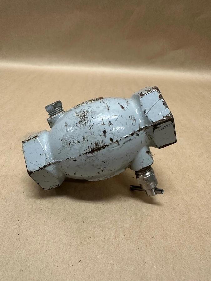 Used MEC ME820 Shut-Off Valve, 400 WOG Heavy Duty Quick Acting Globe Valve