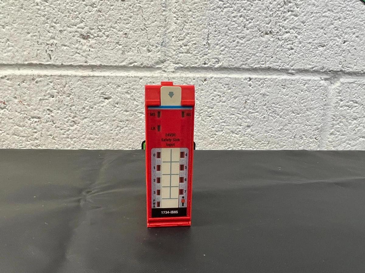 Used Allen Bradley 1734-IB8S Ser B Channel 24V Point Guard I/O Safety Module Digital