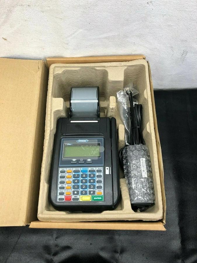 Hypercom T7PLUS 010218-046 ZJ Credit Card Machine and Power Supply
