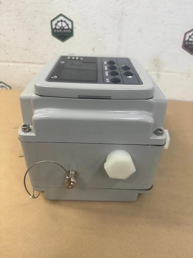 Used Honeywell 2002-400-090-126-300-20-1000000-1-1-00 Electric Valve Actuator 120V