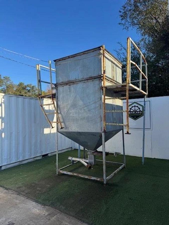 Used Industrial Hopper 60”x60” Top Inlet, 8.5”x8.5” Outlet, 43° Slope, 195' Sq Hopper
