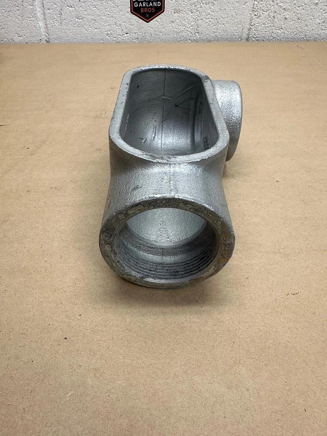 Cooper Crouse Hinds LL67 Conduit, 2”, Form 7 (Pack of 2) *NEW*