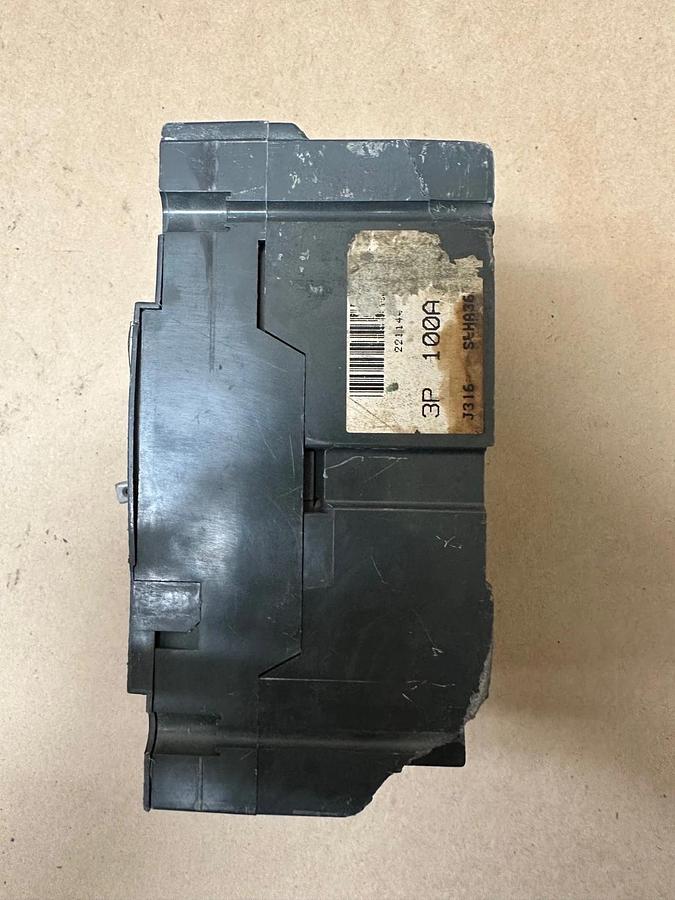 Used General Electric SEHA36AT0100 Hi-Break Circuit Breaker