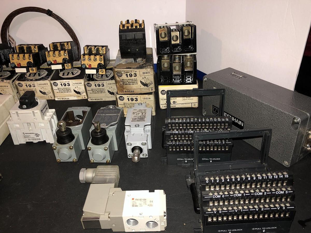 Allen Bradley 592-EOW16 Manual Reset, Series A, Open Type, 3 Pole, 165 A