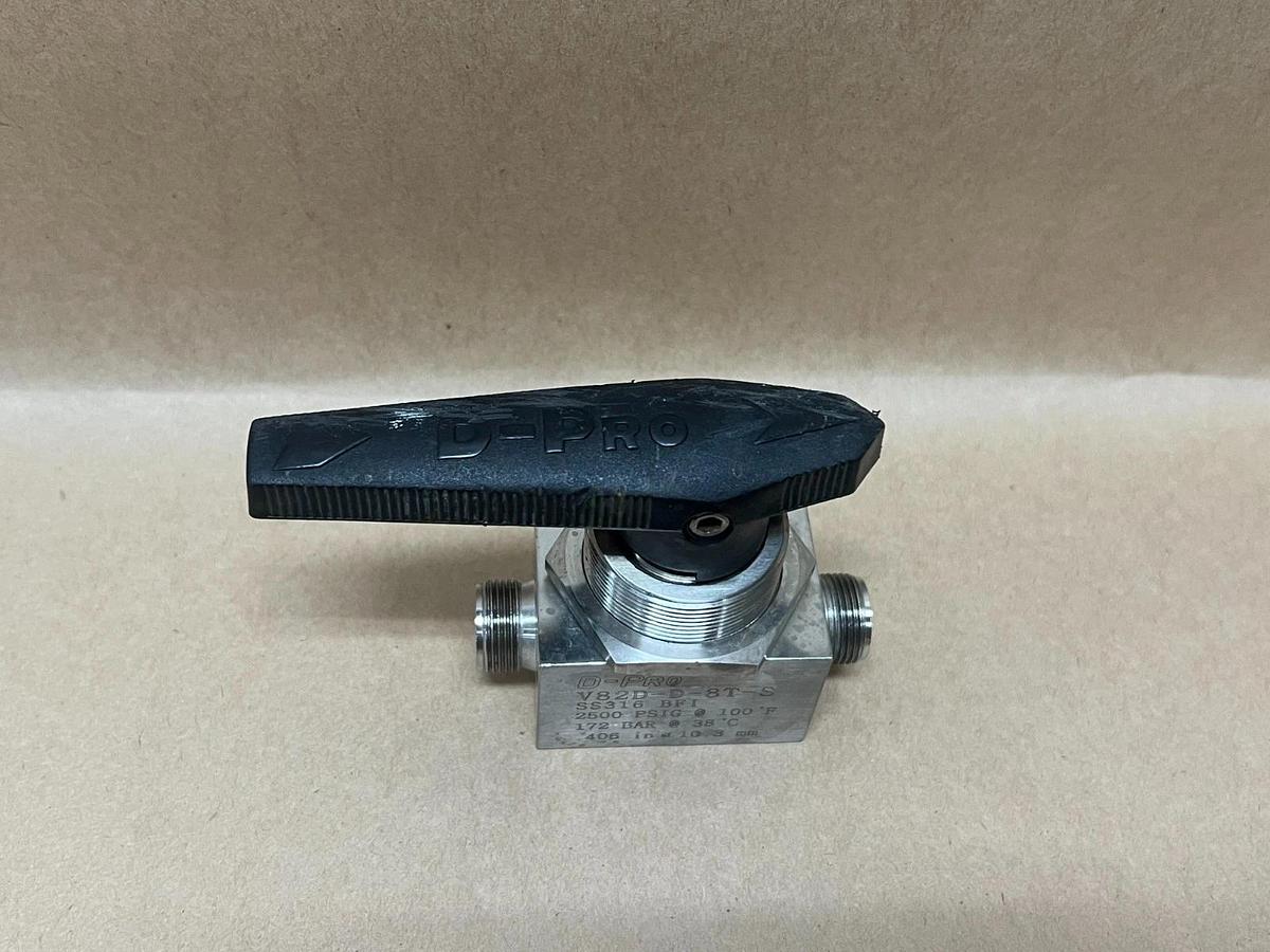 Used DK-LOK V82D-D-8T-S 2500 PSIG D-Pro 2 Way Ball Valve