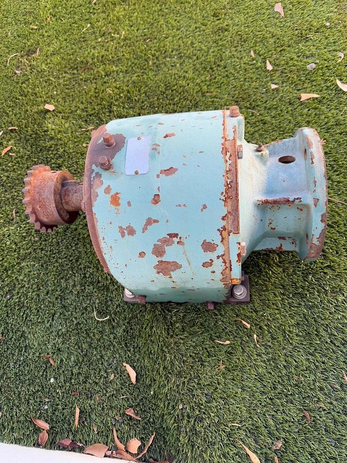 Used Dodge M85025B Inline Gear Reducer w/ Sprocket, Ratio 11.4:1, 1750RPM