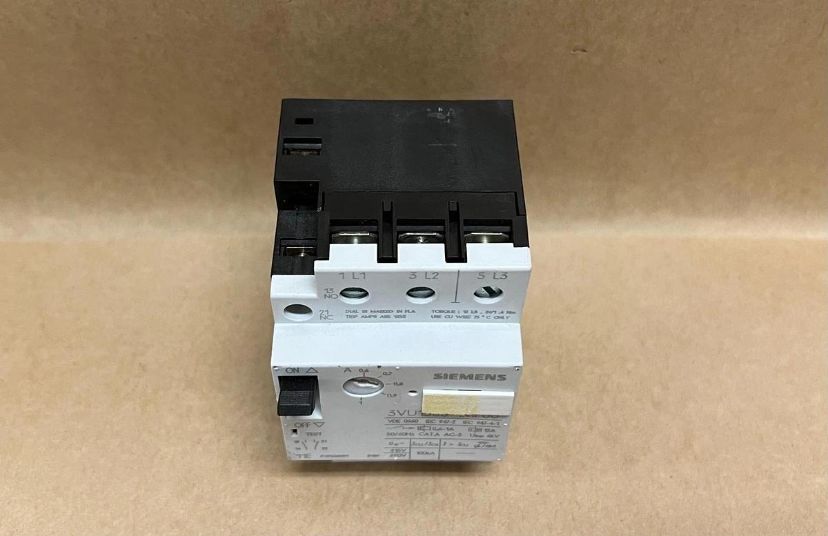Used Siemens 3VU1300-1MF00 50/60Hz, Circuit Breaker
