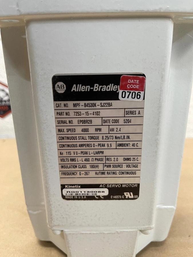Allen-Bradley MPF-B4530K-SJ22BA , AC Servo Motor, Series A, 4000 RPM, 2.4 kw