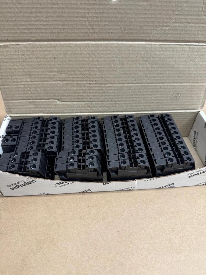 Used ABB 1SNK508066R0000 Terminal Blocks (Qty 42 Pcs) *NEW*