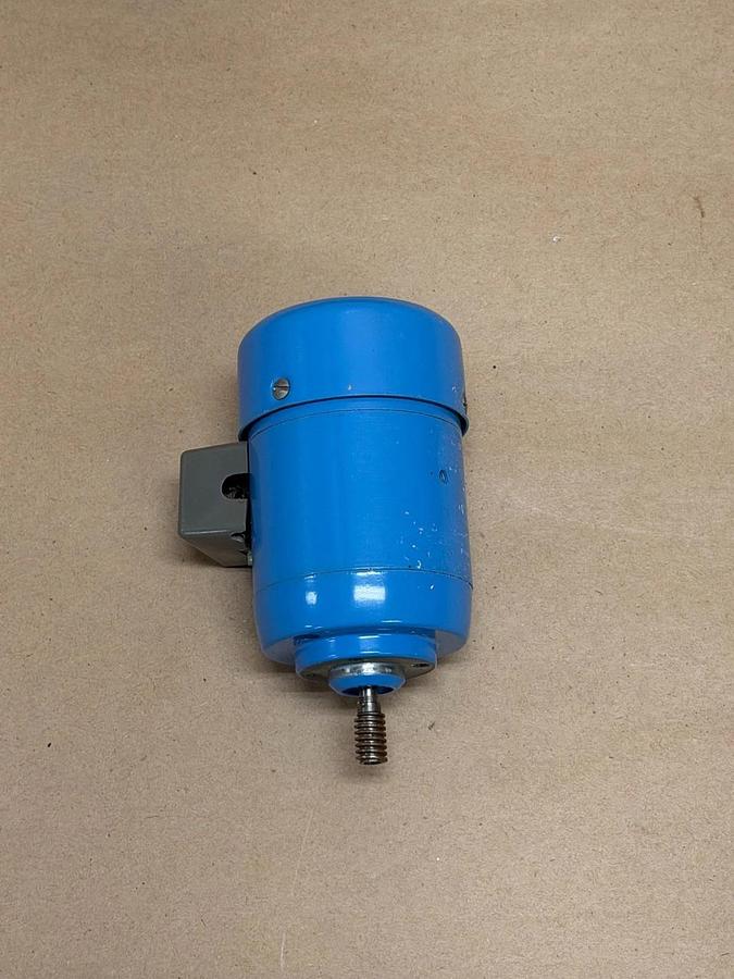 Used Automat 4-12 Motor Set, 4 Motors w/ 12 Different Output Speed