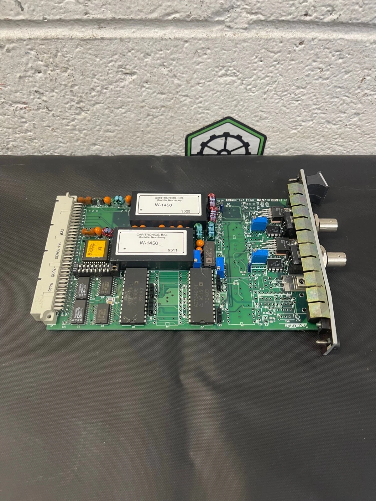 Used LaserMike 282-00029, Rev 3, Analog Output Board