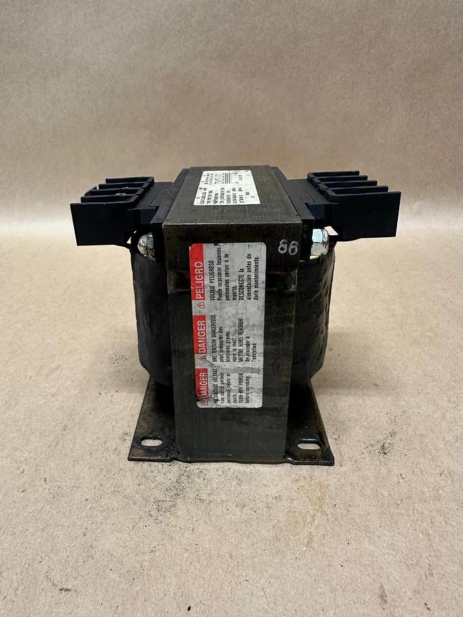 Used Square D 9070-T300D1 Transformer