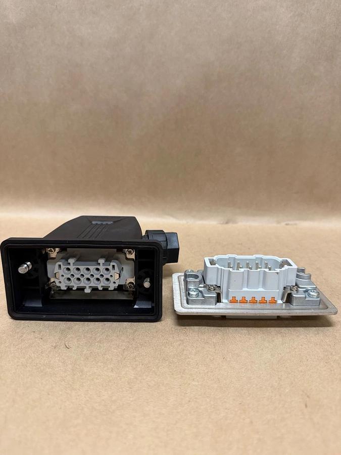 Used Phoenix Contact HC-B10 Heavy Duty Power Connectors