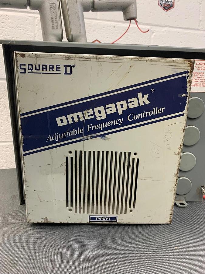Used Square D PT10EG4 Omegapak Adjustable Frequency Controller 460V 7.3A 3HP