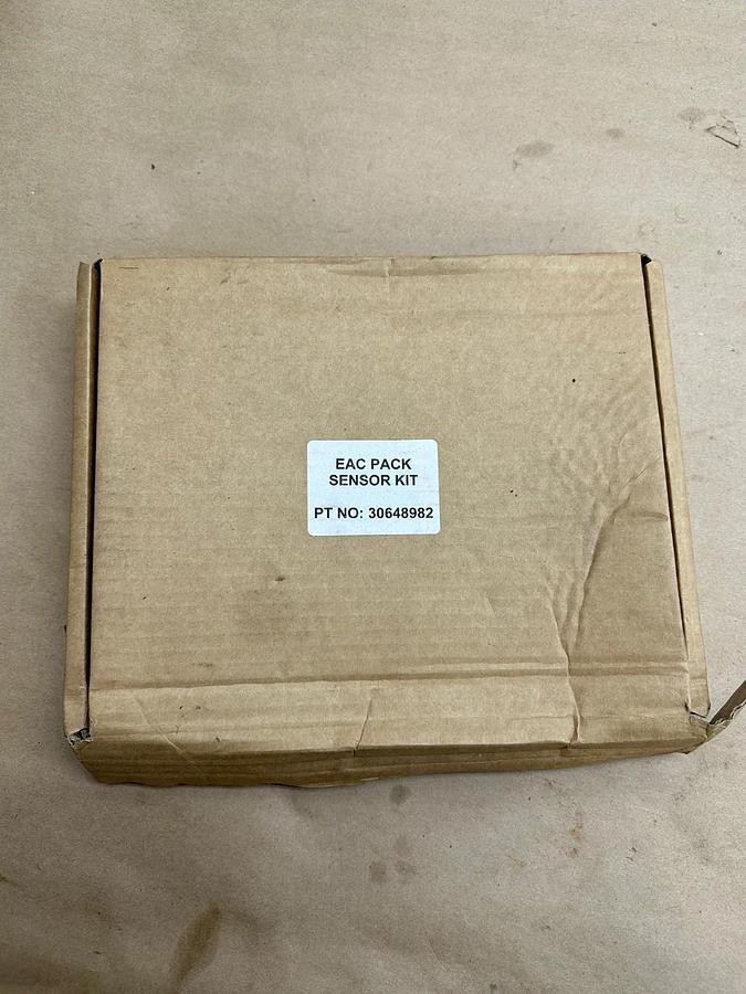 Used IFM 30648982 EAC Pack Sensor Kit *NEW*