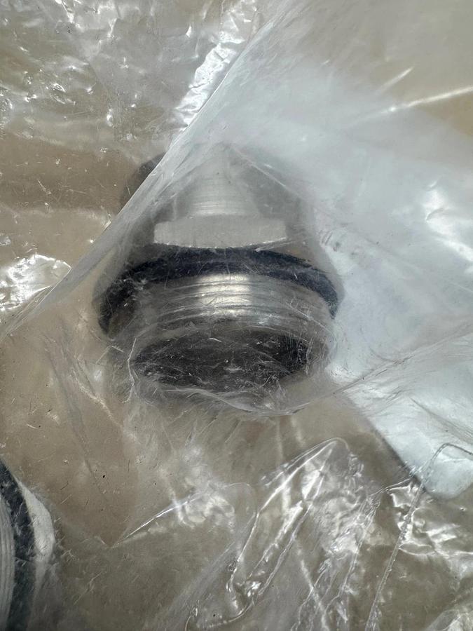 Used Harting 73000005315 1” Adapter *NEW*