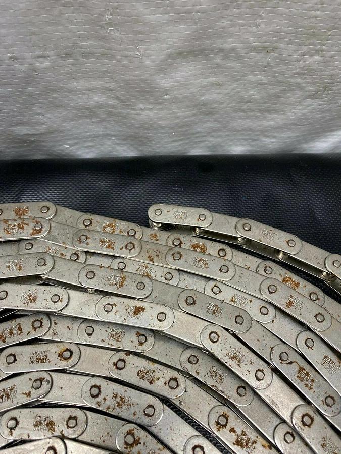 Used Tsubaki RF2040 Roller Chain, 25 Feet Long