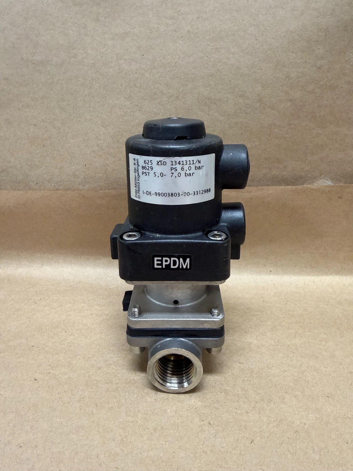 Used GEMU 625 15D 1341311/N Pneumatic 2-Way Diaphragm Valve