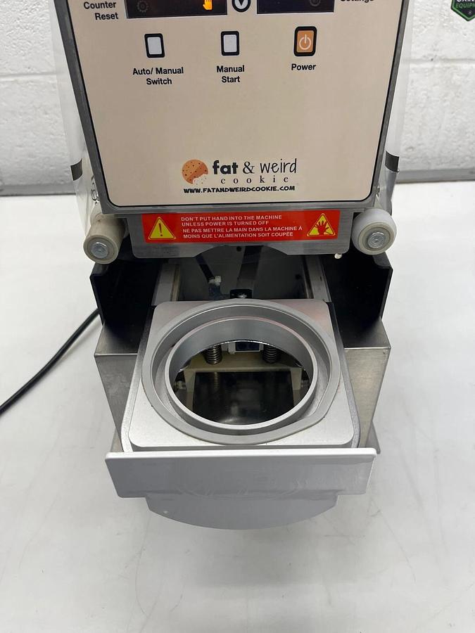 Used Y-Fang Sealing Machine ET-99SF Cup Sealing Machine, 110/120VAC, 60Hz, 420W