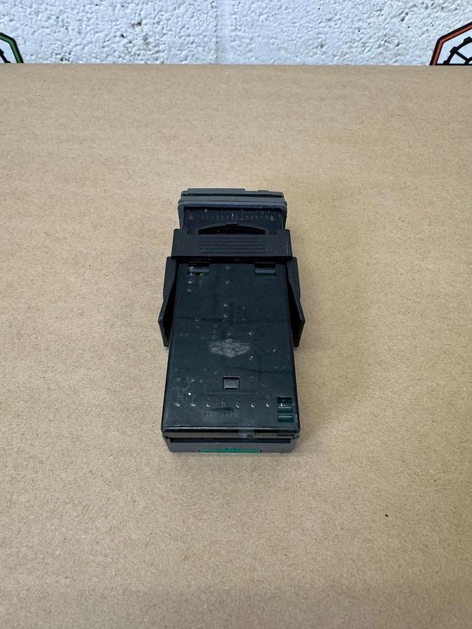 Used Cal Controls CAL-3200 Digital Temperature Controller