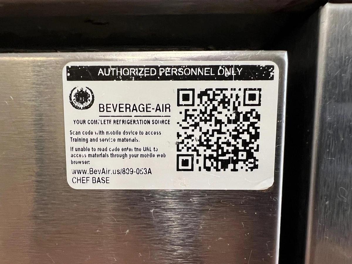 Used Beverage Air Corp. 809-053A Two Door Warming Station