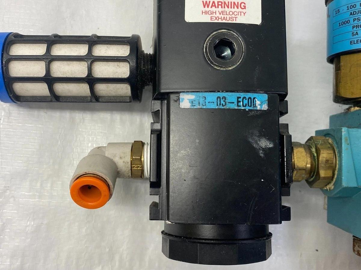 Used Wilkerson CB6-03-000 Filter Regulator Unit, K18-02-D000 Pressure Switch