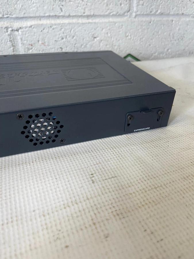 Used Juniper SRX210 8-Port 10/100 PoE Services Gateway - New