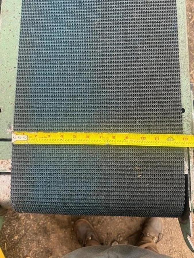 Used Roach Conveyors 537541, 13” x 7’ 7” Conveyor Set Up, w/ 1Hp 230/460 Motor