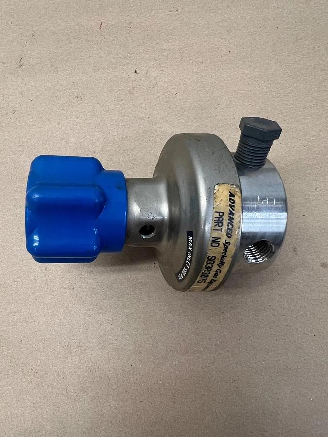 Used Advanced Specialty Gas Equipment SG383075 Regulator