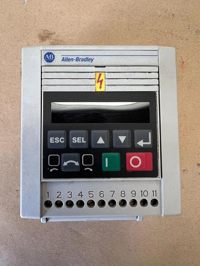 Used Allen Bradley 160-BA06PSF1P1 Ser C Controller