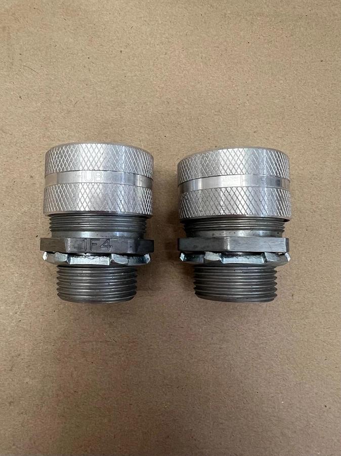 Used Hubbell F4 Male Cord Connector - Lot of 2