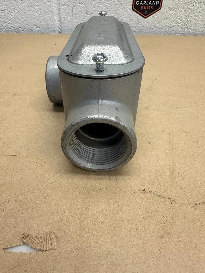 Used Appleton Form 85 T 1-1/4” T Conduit
