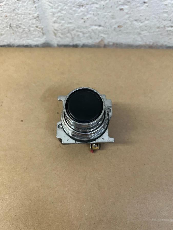 Used Cutler-Hammer 10250T/91000T Black Push Button