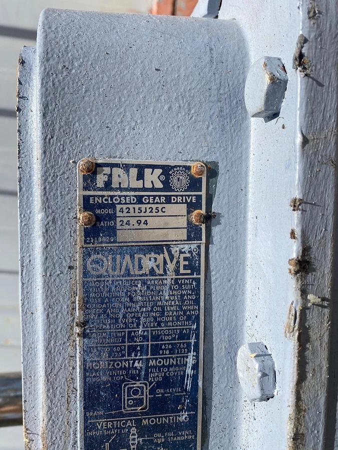 Used Falk 4215J253 Shaft Mount QuaDrive Gear Box, Ratio 24.94:1