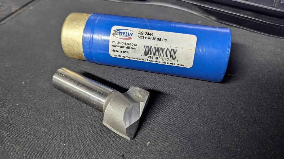 Melin (Tool Company) CC-1616-R060, 1/2x1/2, 4F .060, Crnr Rad, Cobalt End Mill