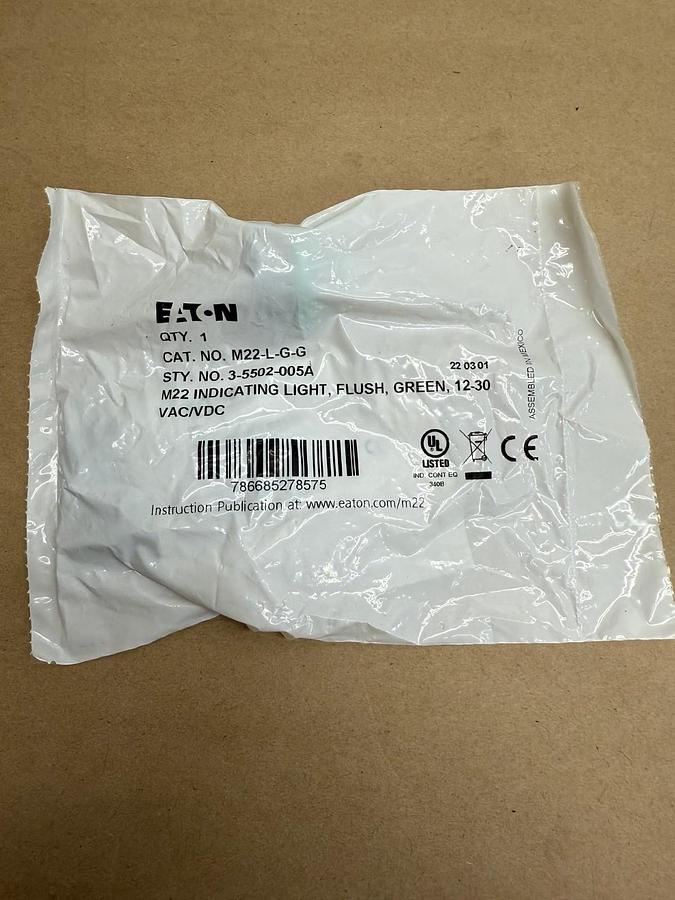Used Eaton M22-L-G-G, Green Indicating Light, 12-30VAC/VDC *FACTORY SEALED NEW*
