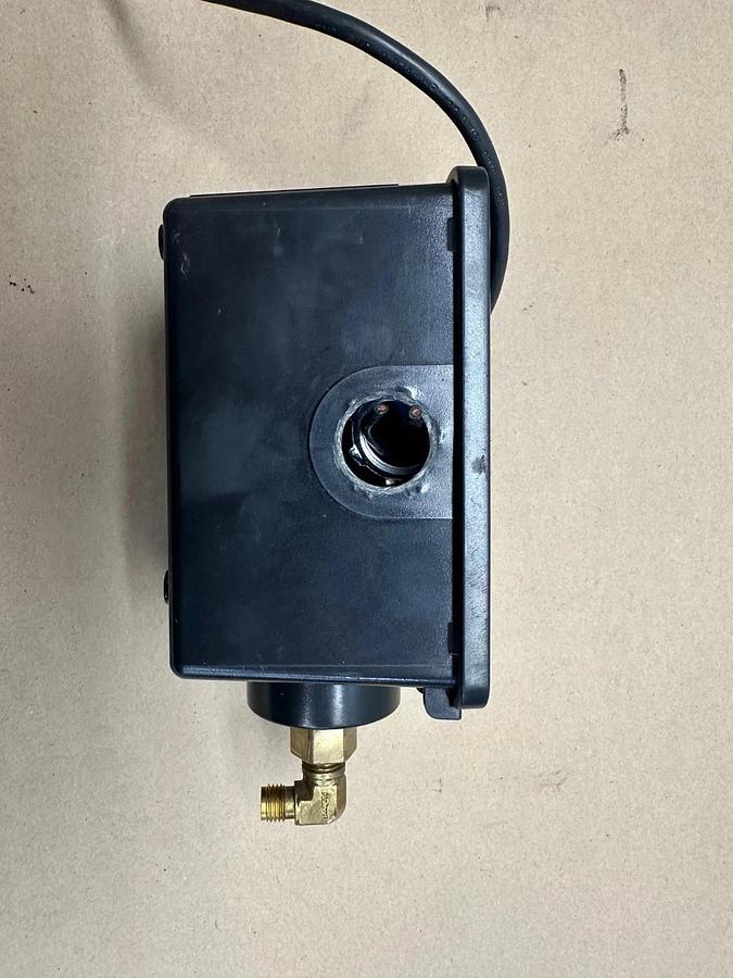 Used Amtrol 146-2347 Control
