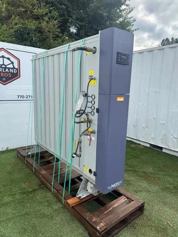 Used Parker Domnick Hunter MaxiGas120 ECBLH Nitrogen Gas Generator, Volume: 588 L