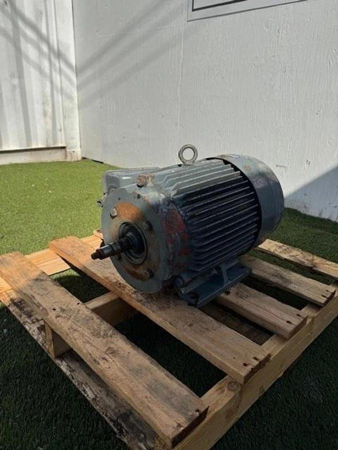 Used Tatung BBFC-HDA 15Hp Motor @ 3520RPM, 160M Frame, 240/480V
